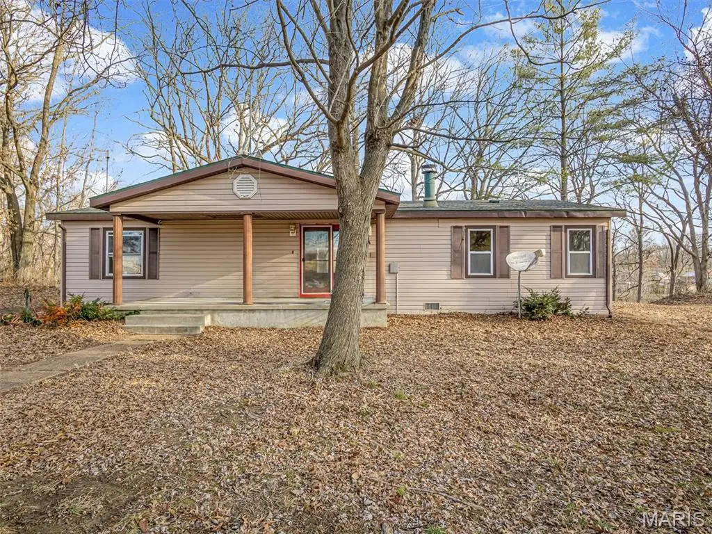 6401 S Ronnie Drive, Waterloo, IL 62298 - #1