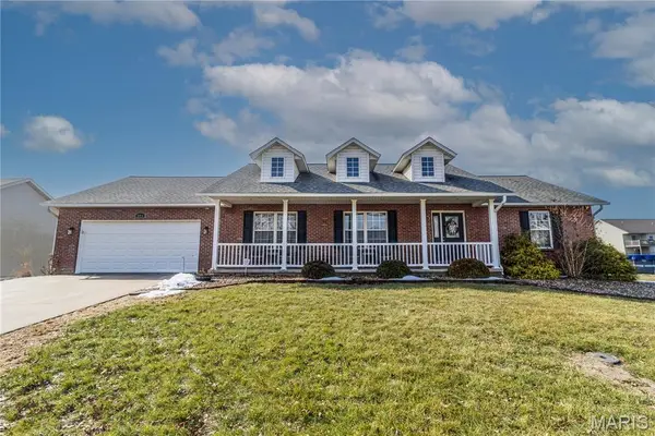 384 Oak Meadows Dr, Jackson, MO 63755