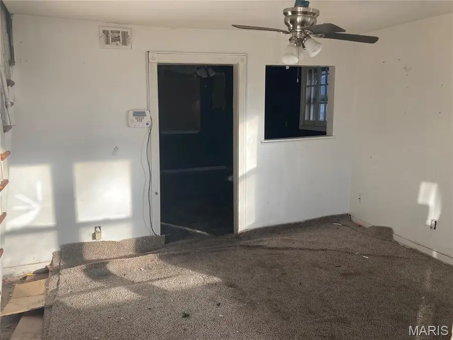 10146 Clairmont Drive, Saint Louis, MO 63136 - #2