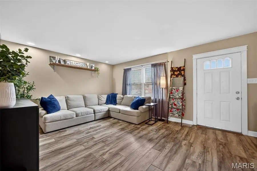 Address Withheld By Seller, Troy, MO 63379 - #3