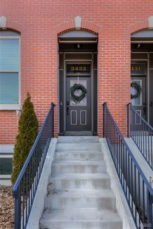 3433 Texas Avenue, Saint Louis, MO 63118 - #3