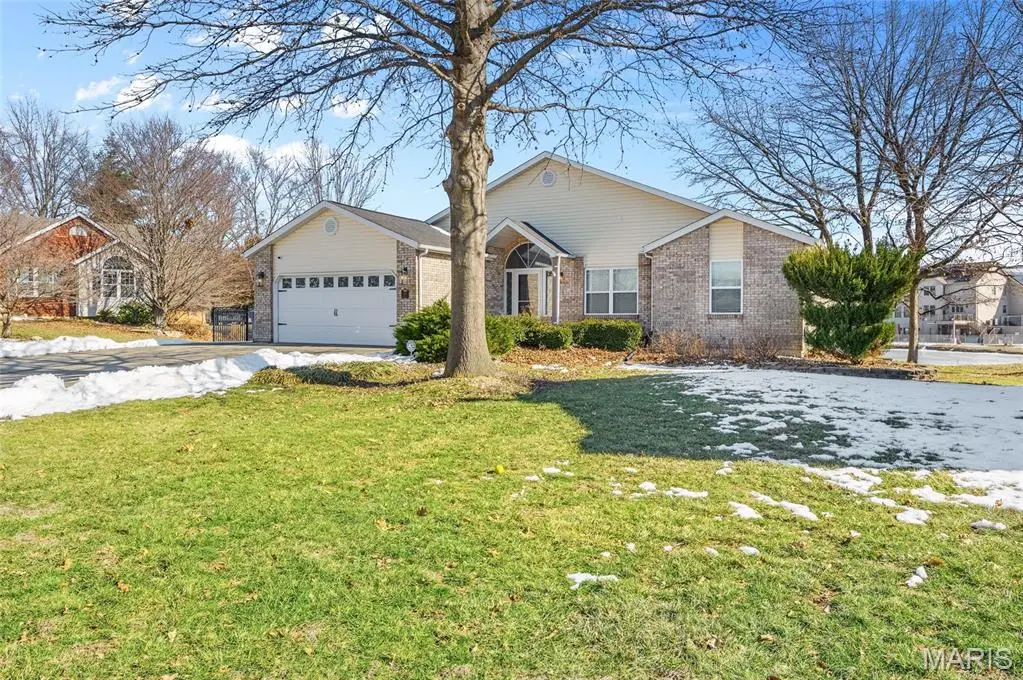 608 Sundance Trail, Troy, IL 62294 - #1