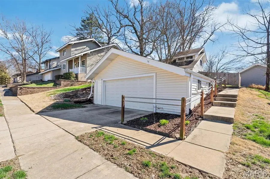 11276 Pineside Drive, Saint Louis, MO 63146 - #2