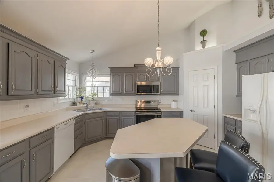 323 Wildberry Lane, Saint Charles, MO 63304 - #3