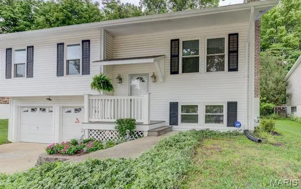 11953 Meadow Run Court, Maryland Heights, MO 63043 - #2