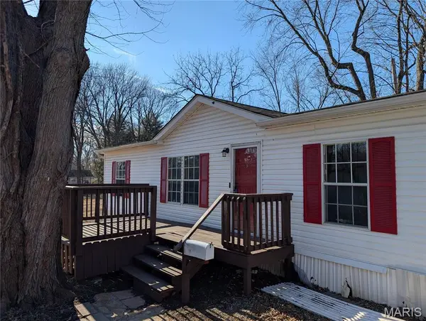 2417 E Main Street #REAR, Belleville, IL 62221