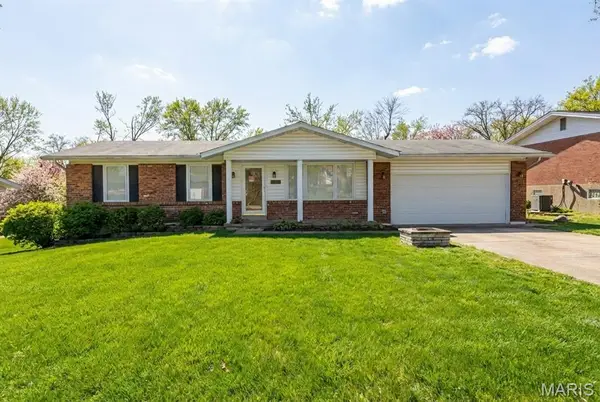 3588 Eileen Ann Drive, St Louis, MO 63129