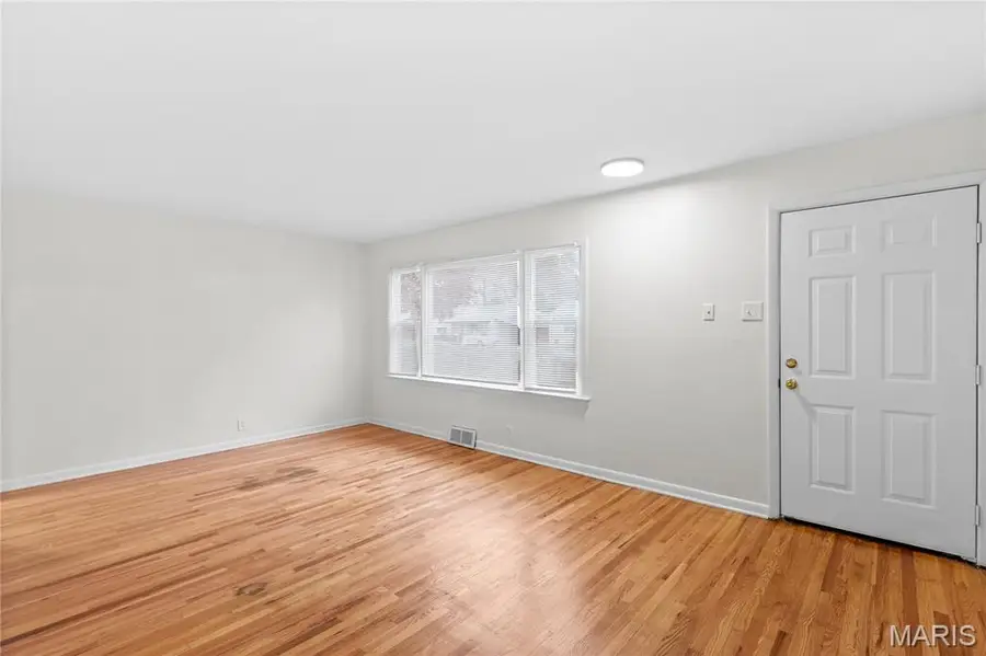 55 La Venta Drive, Florissant, MO 63031 - #3
