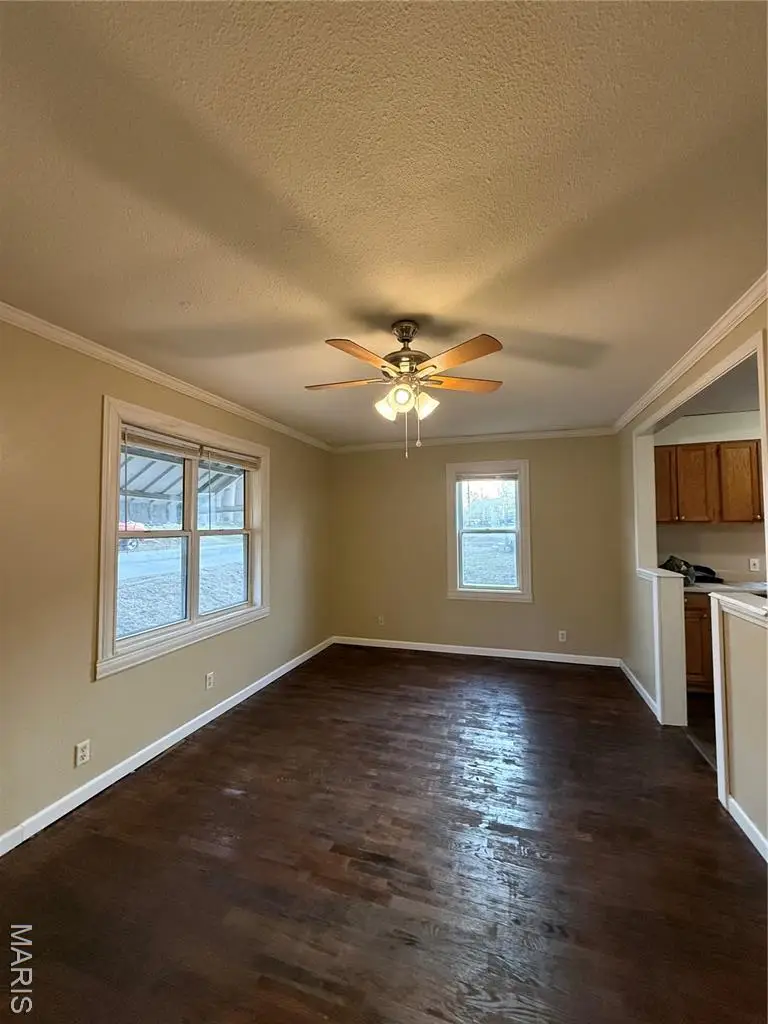 285 E Oak Street, Saint Clair, MO 63077 - #3