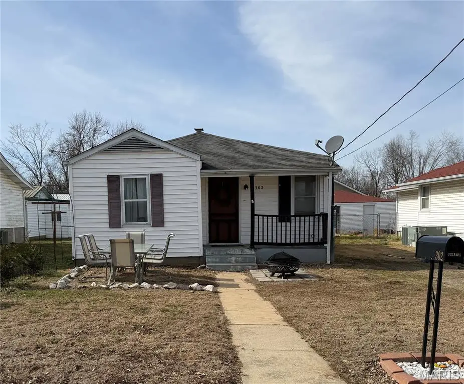 302 Park Drive, Fredericktown, MO 63645 - #1