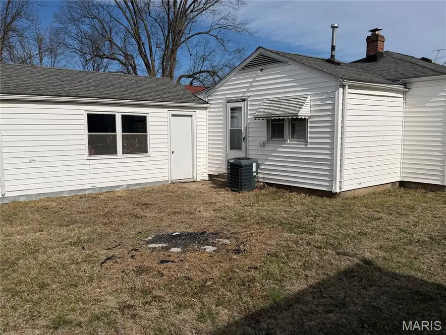 302 Park Drive, Fredericktown, MO 63645 - #3