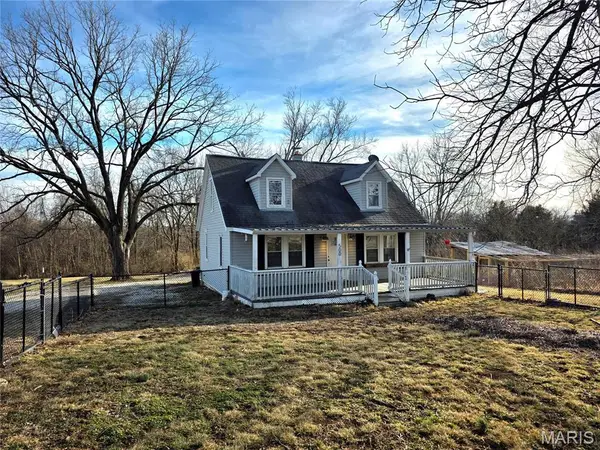 500 Highway At, Villa Ridge, MO 63089