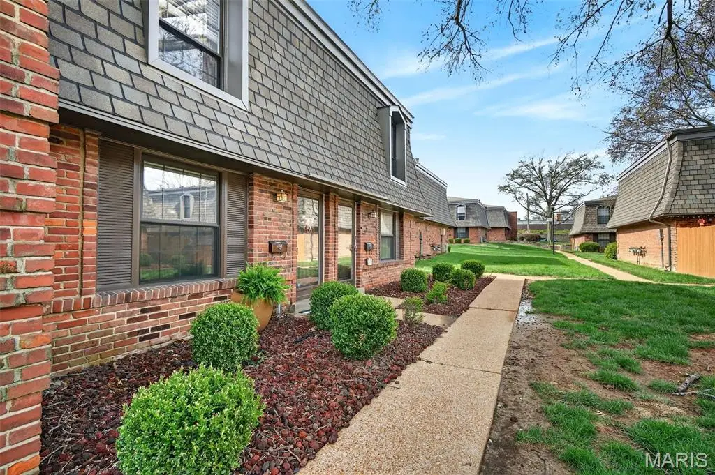 4262 Eiffel Drive, Lemay, MO 63125 - #1