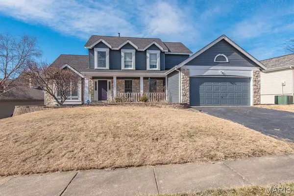 13023 Walnutway Manor, St Louis, MO 63146