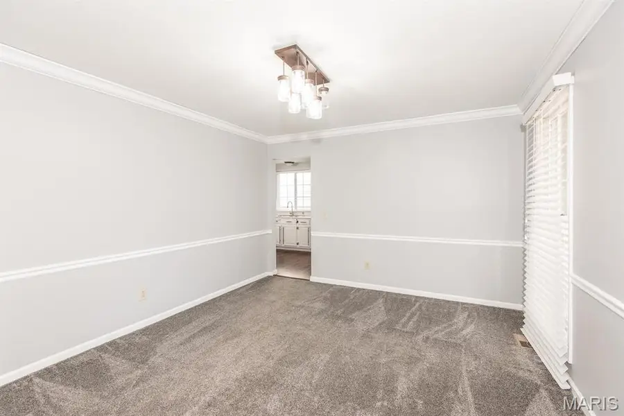 13023 Walnutway Manor, Saint Louis, MO 63146 - #2