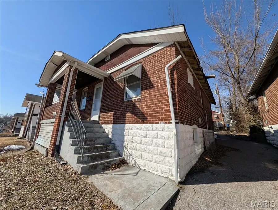 8363 Eton Place, Jennings, MO 63136 - #2