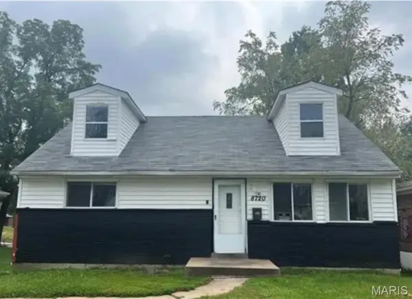 8720 Marcella Avenue, St Louis, MO 63121