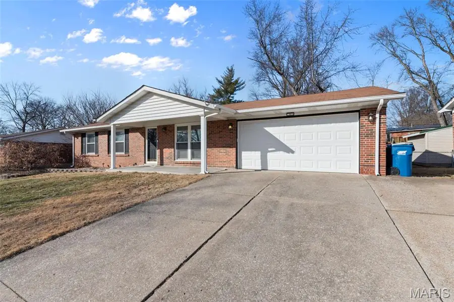 11239 Terry Avenue, Bridgeton, MO 63044 - #2