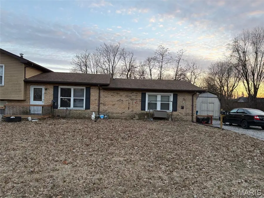 2824 E 24th Street, Granite City, IL 62040 - #2