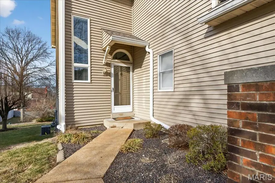 16250 Lea Oak Court, Chesterfield, MO 63017 - #2