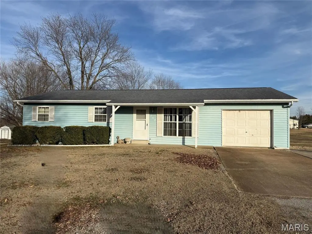 702 Eastside Drive, Evansville, IL 62242 - #1