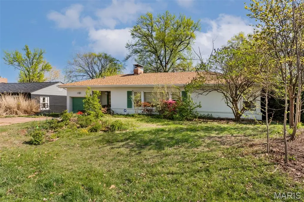634 Warrenton Drive, Saint Louis, MO 63122 - #1