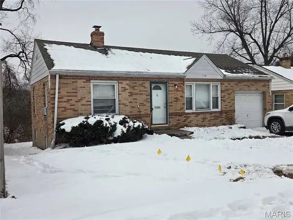 7148 Lillian Avenue, St Louis, MO 63121