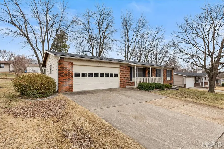 500 Ken Drive, Saint Charles, MO 63301 - #3