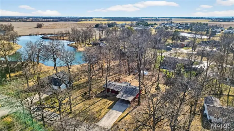 510 Gilmore Lake Road, Columbia, IL 62236 - #2