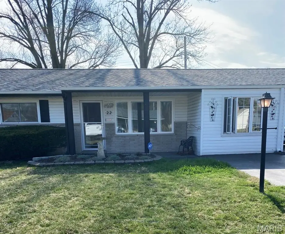22 Blanchette Drive, Florissant, MO 63031 - #1