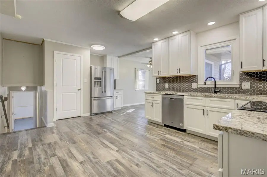 111 Holmes Drive, Sikeston, MO 63801 - #3