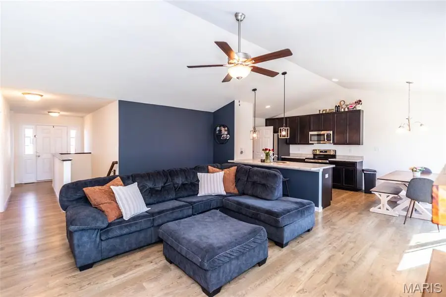 187 Prairie Wind Drive, Wentzville, MO 63385 - #2