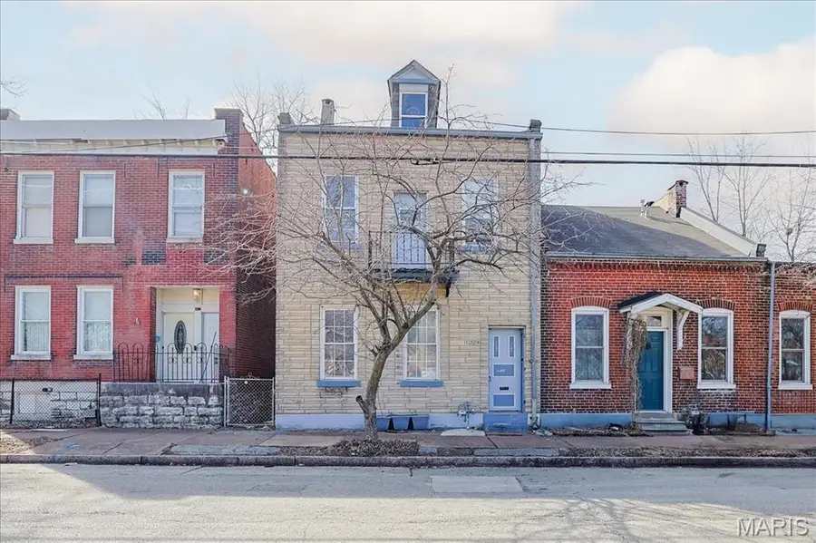 122 W Courtois Street, Saint Louis, MO 63111 - #2