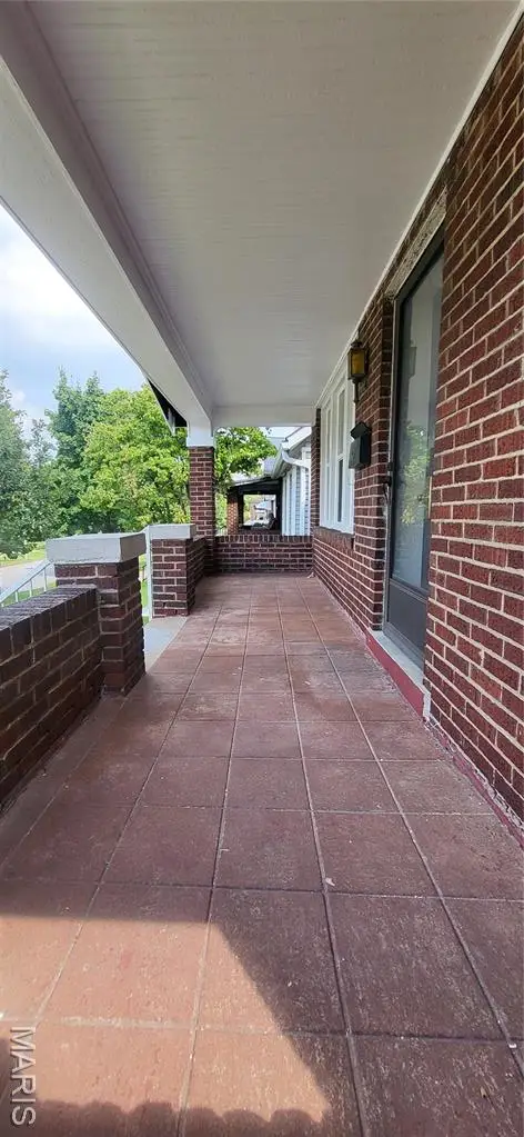 6568 Smiley Avenue, Saint Louis, MO 63139 - #3