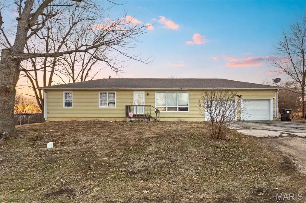 608 Harman Street, Pleasant Hill, IL 62366 - #1