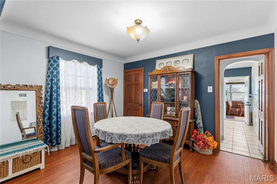 820 N Elizabeth Avenue, Saint Louis, MO 63135 - #3