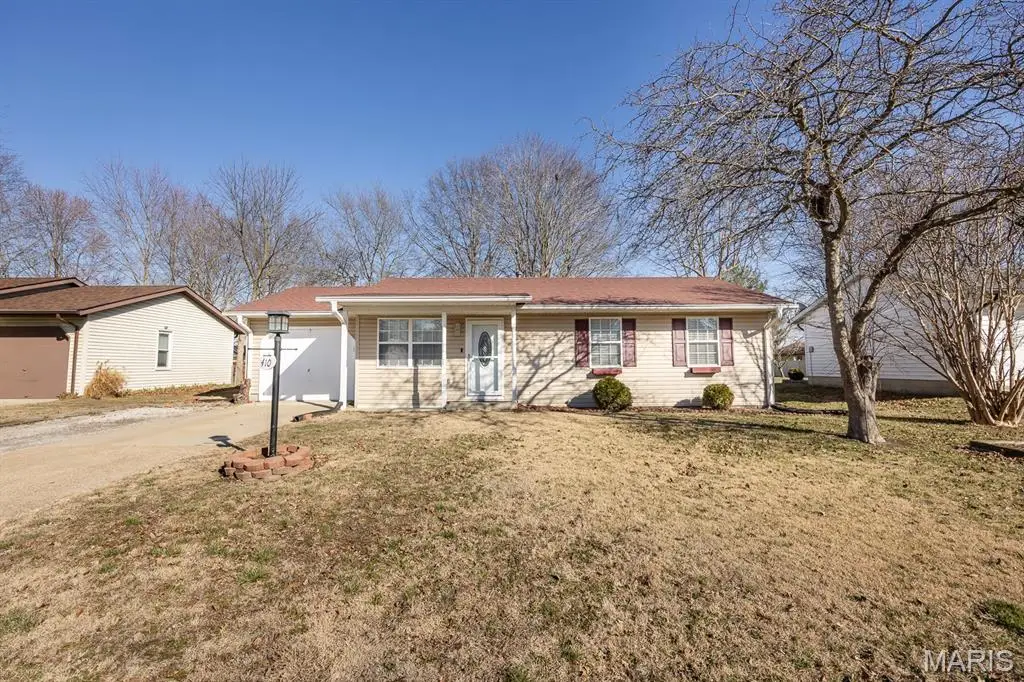 410 S Smith Street, Smithton, IL 62285 - #1
