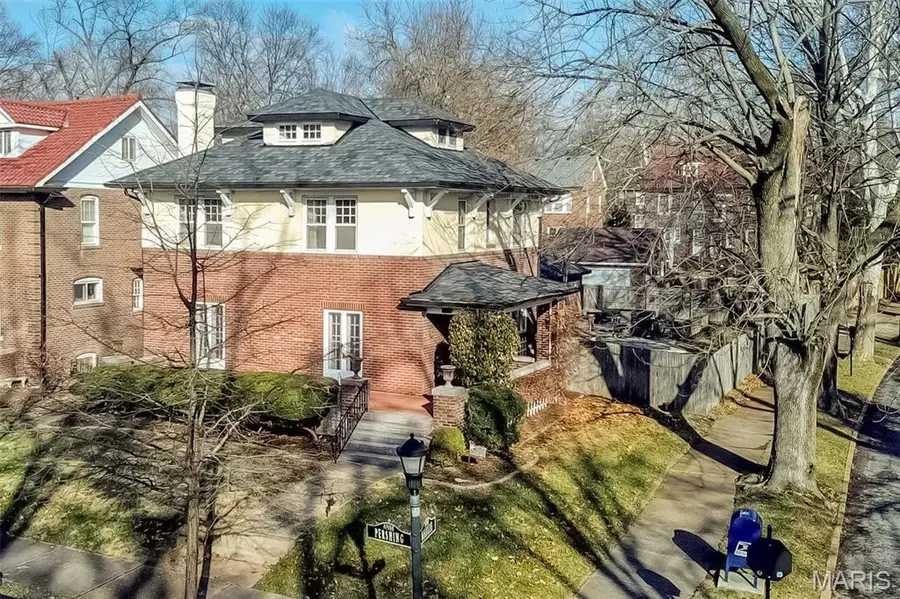 6603 Pershing Avenue, Saint Louis, MO 63130 - #2