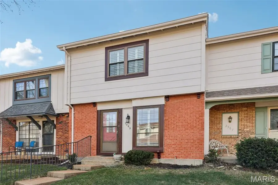 2369 Hidden Meadow Lane, Ballwin, MO 63021 - #3