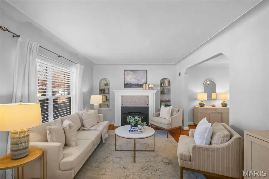 6714 Bancroft Avenue, Saint Louis, MO 63109 - #2