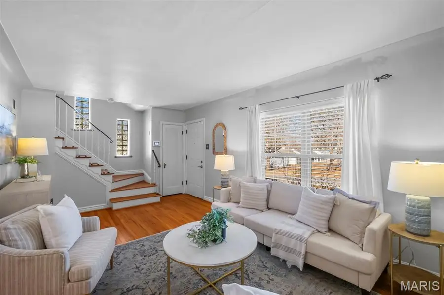 6714 Bancroft Avenue, Saint Louis, MO 63109 - #3