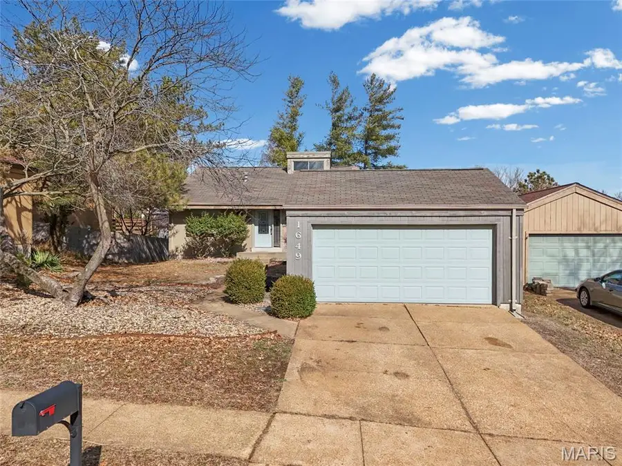 1649 Country Hill Lane, Manchester, MO 63021 - #2