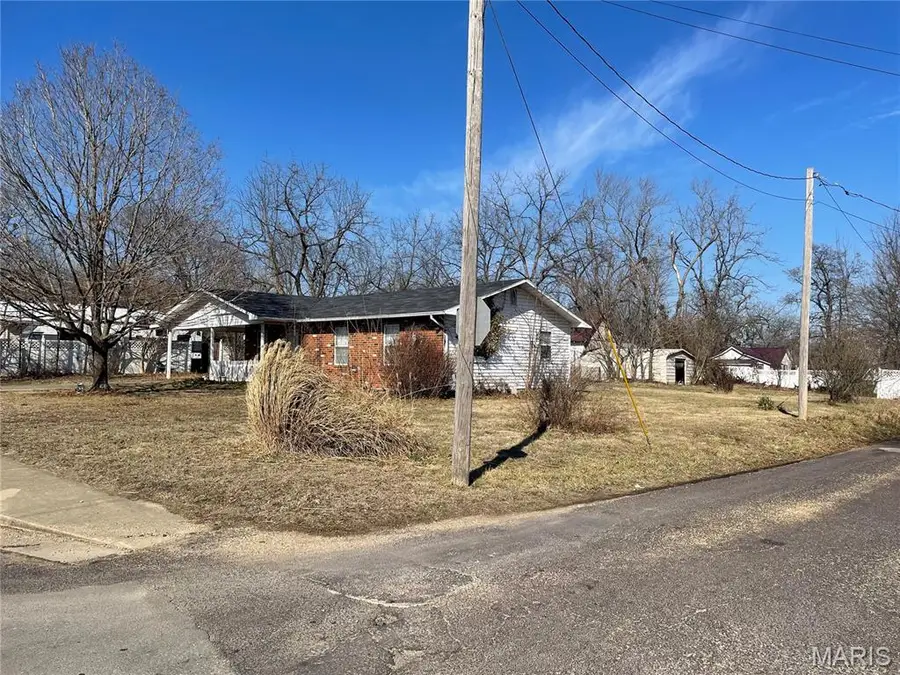 706 E 3rd Street, Salem, MO 65560 - #2