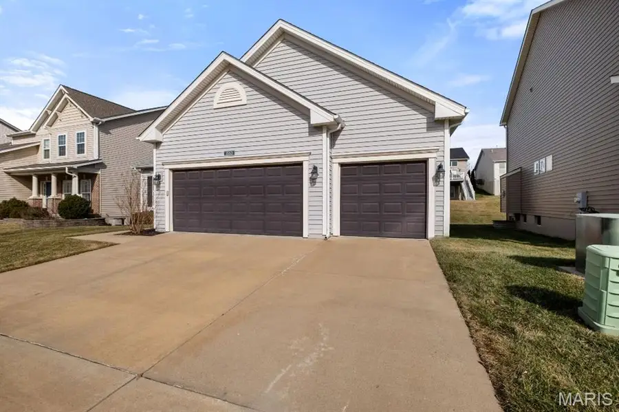 1560 Willowbrooke Manors Court, Saint Louis, MO 63146 - #3