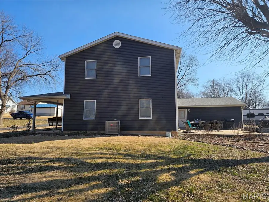 708 E Walnut Street, Steeleville, IL 62288 - #3