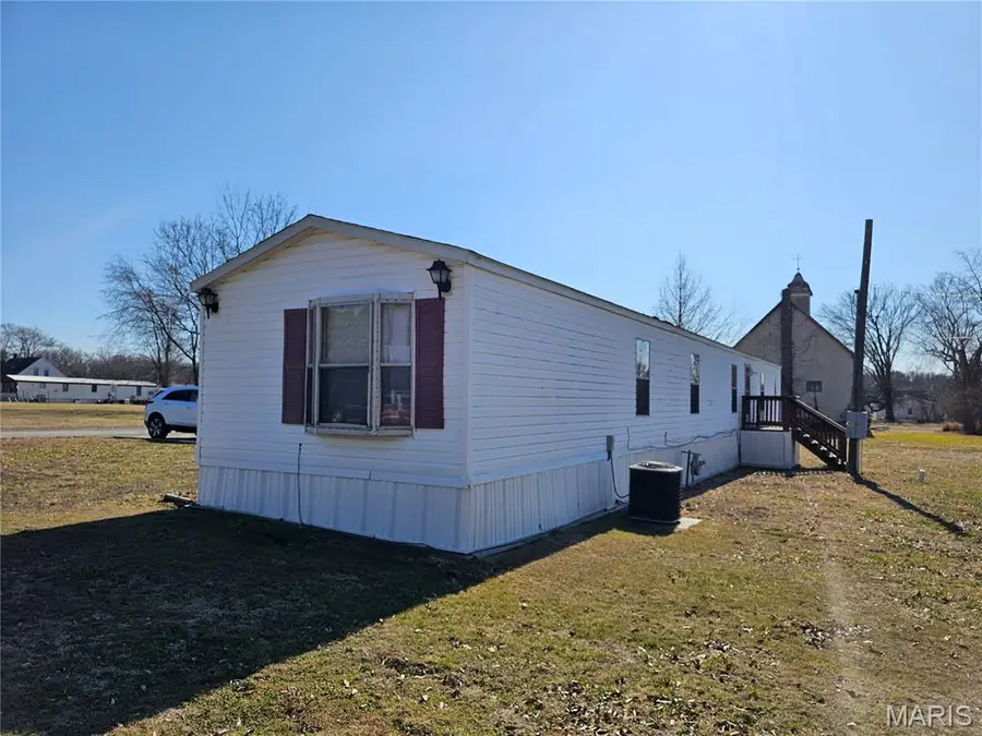 714 E Feifer Street, Sparta, IL 62286 - #3