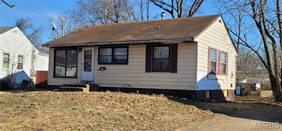 304 Lanark Road, Saint Louis, MO 63137 - #3