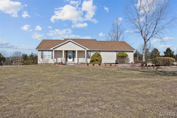 10399 Gibson Road, Bismarck, MO 63624
