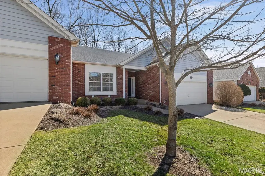 7370 Timberpoint Court, Fairview Heights, IL 62208 - #3