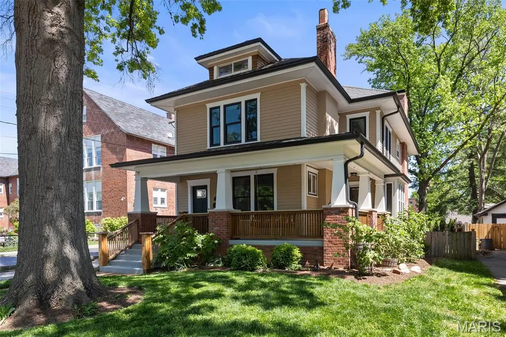 30 Gray Avenue, Webster Groves, MO 63119 - #1